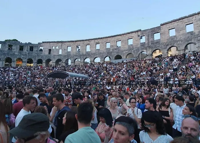 Apartman Hoehlenmensch 2 By Interhome Pula